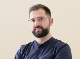 Lek. dent. Kacper Klefas